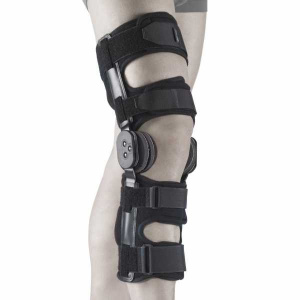 AKN 558
